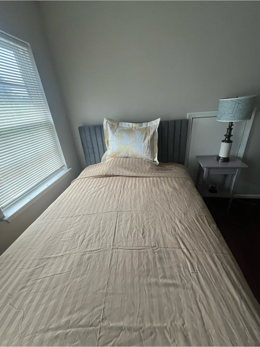 Better Homes And Gardens Sand Stripe Queen flat sheet